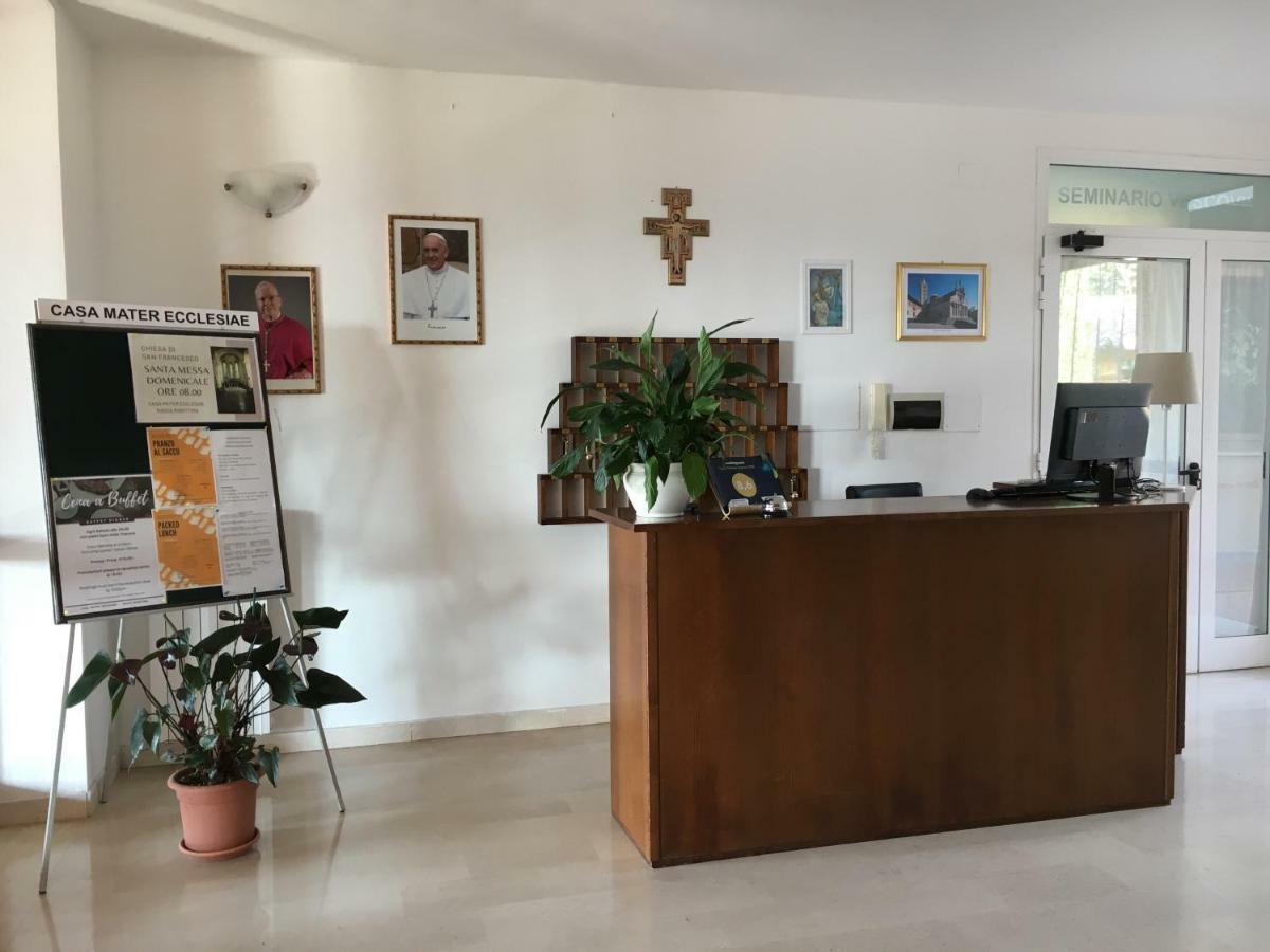 Casa Mater Ecclesiae Hotel Massa Marittima Eksteriør billede