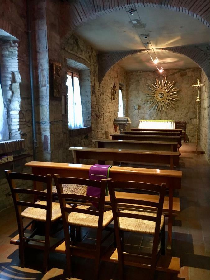 Casa Mater Ecclesiae Hotel Massa Marittima Eksteriør billede