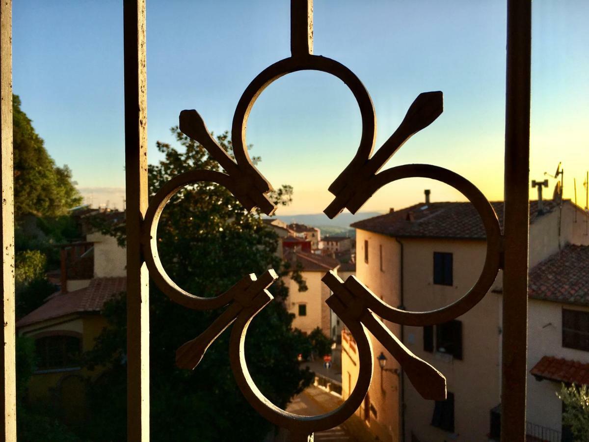 Casa Mater Ecclesiae Hotel Massa Marittima Eksteriør billede
