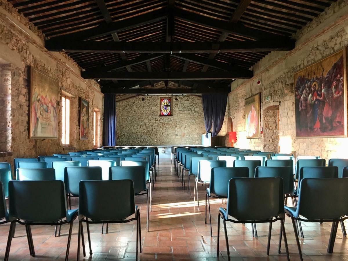 Casa Mater Ecclesiae Hotel Massa Marittima Eksteriør billede